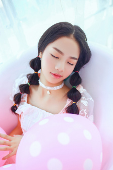 男女热吻视频